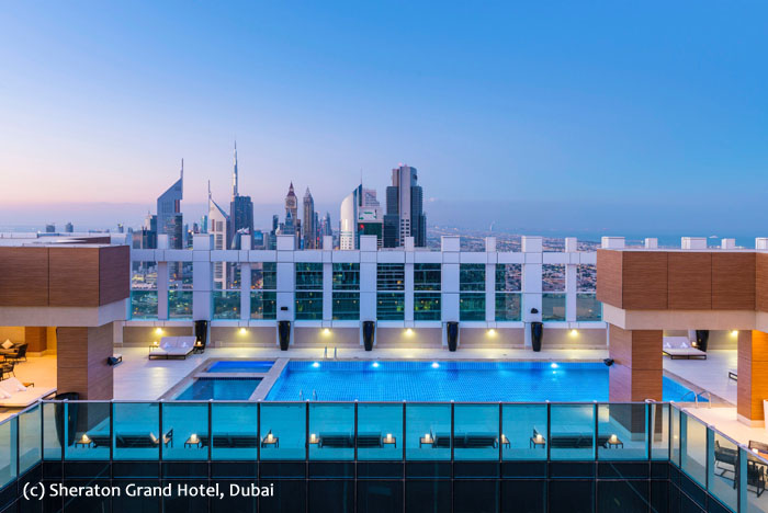 Sheraton Grand Dubai_Rooftop-pool