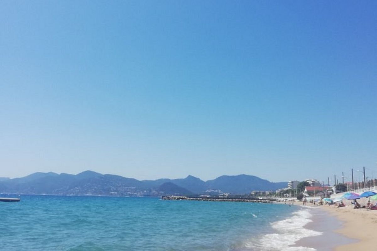 Cannes Beach - what to see in cannes france