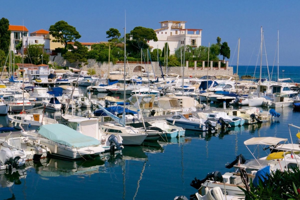 Choosing The Right Nice Trip_- Best things to do in Nice France