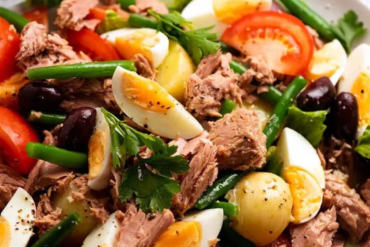 Eat Niçoise Food - things to do in nice france