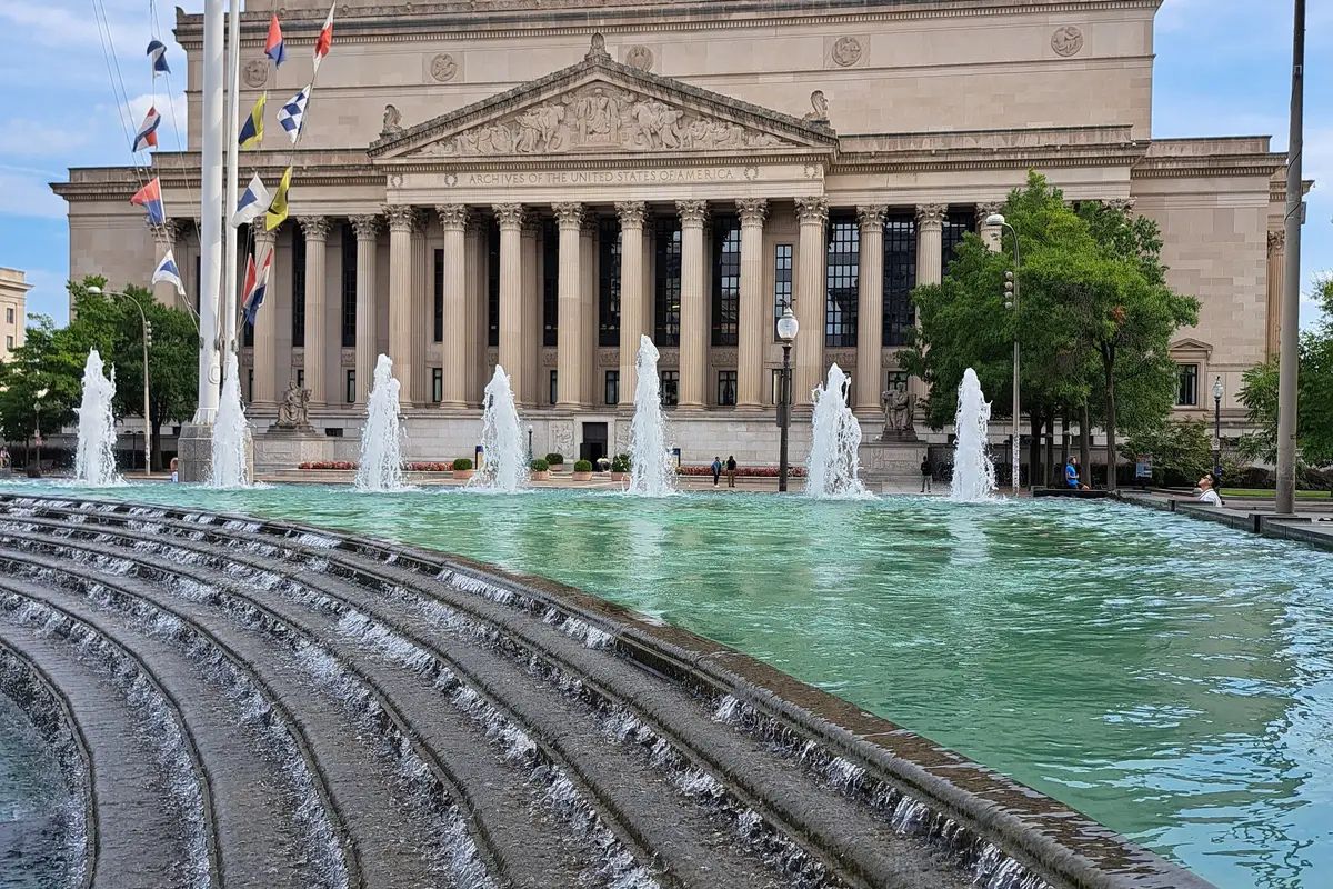 See The National Archives - places to see in washington dc