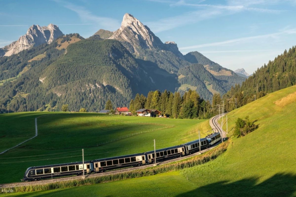 The GoldenPass - must see in switzerland
